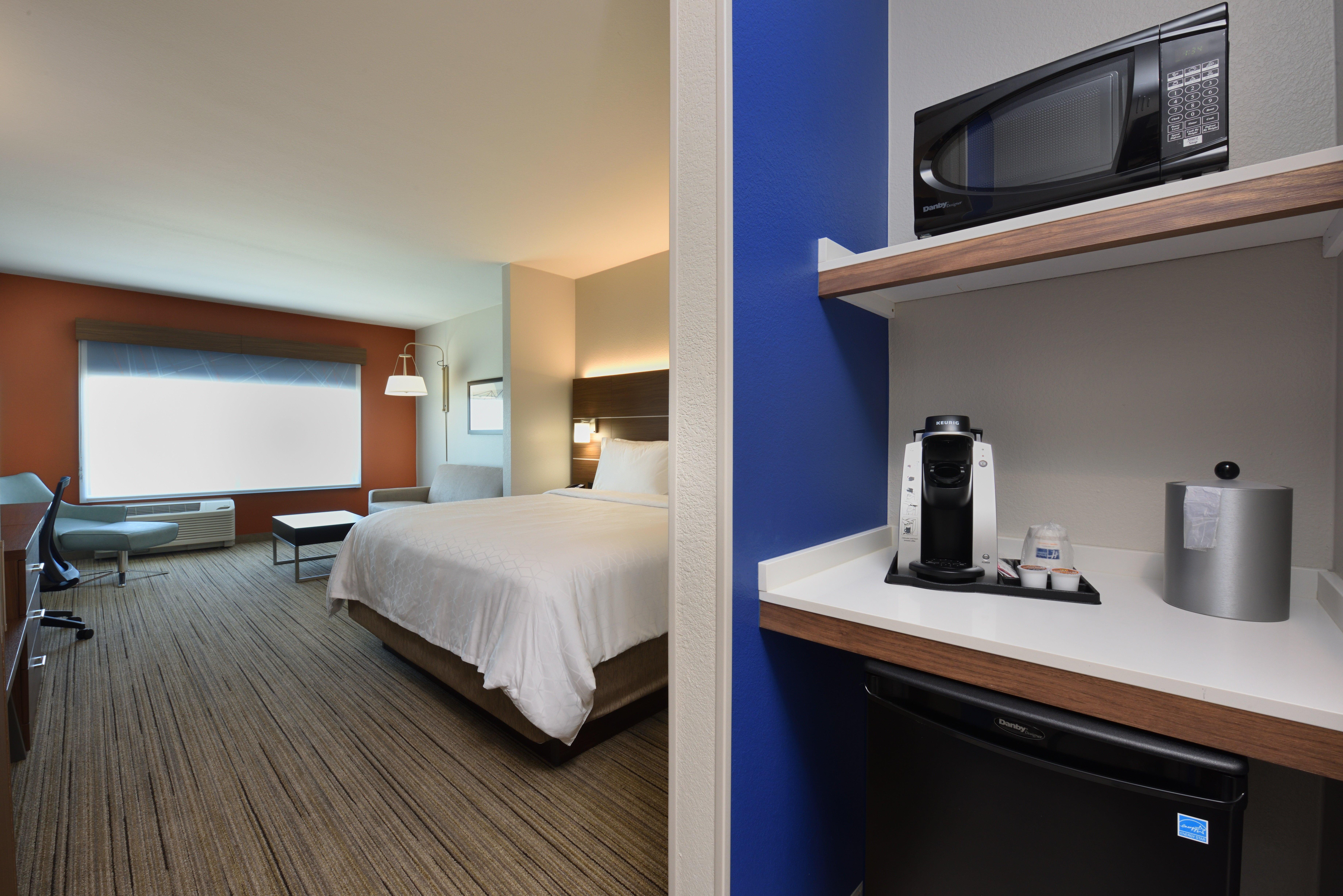 Holiday Inn Express & Suites Spring - Woodlands Area By Ihg Exterior photo