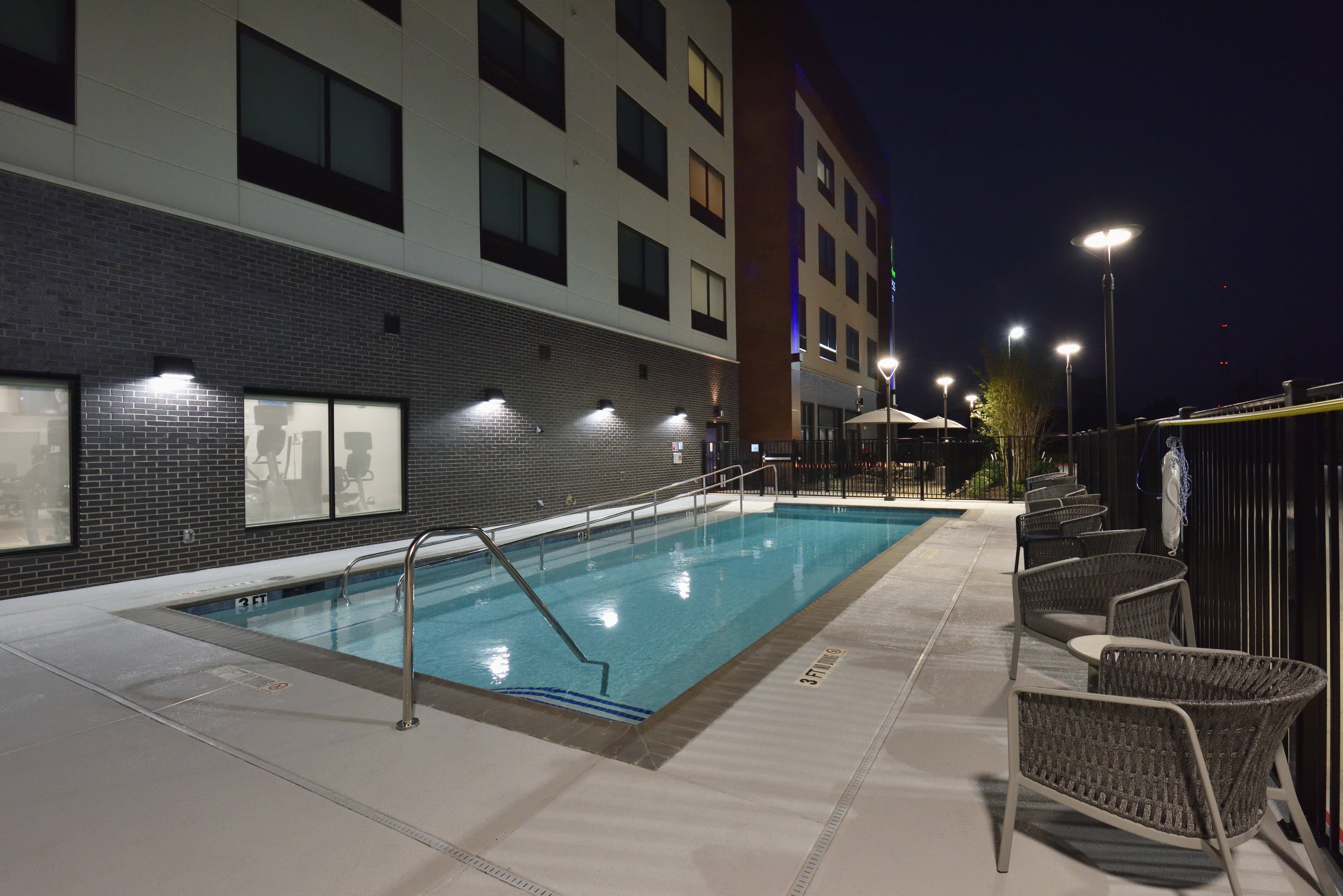 Holiday Inn Express & Suites Spring - Woodlands Area By Ihg Exterior photo